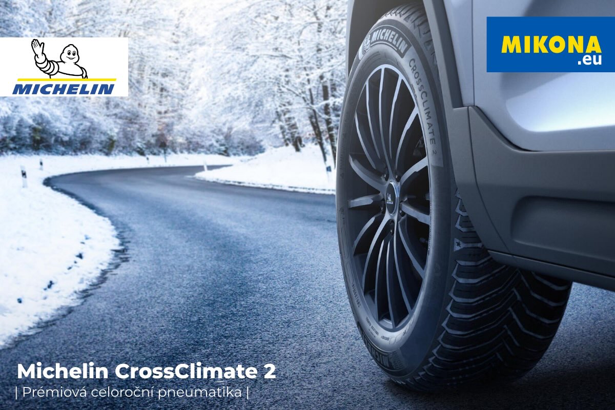Detail dezénu Michelin CrossClimate 2 – celoroční pneumatika s moderním směrovým vzorem a 3D lamelami pro bezpečnou jízdu v každém počasí.