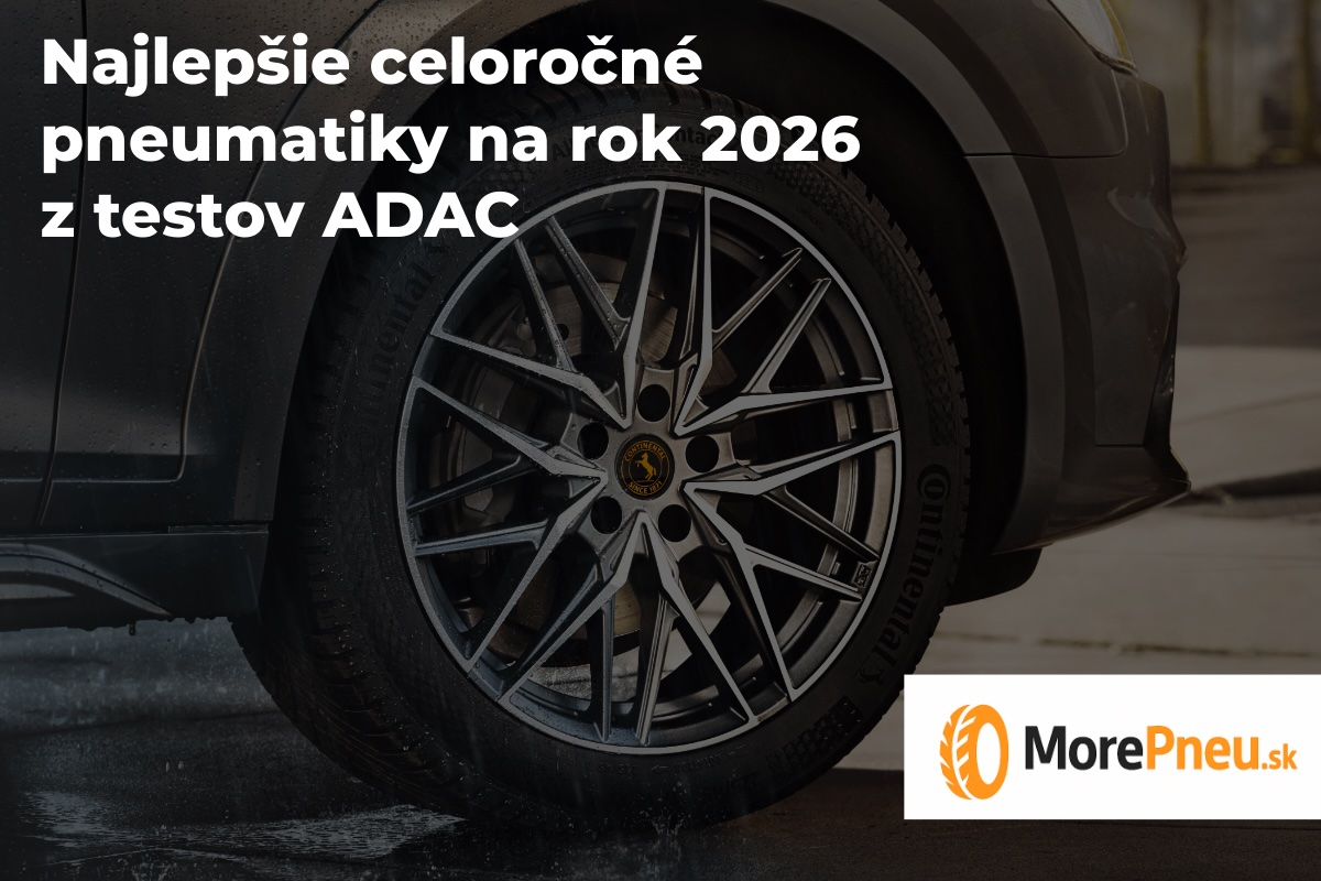 Najlepšie celoročné pneumatiky pre rok 2026 – auto na ceste v premenlivom počasí, univerzálne pneu do celého roka